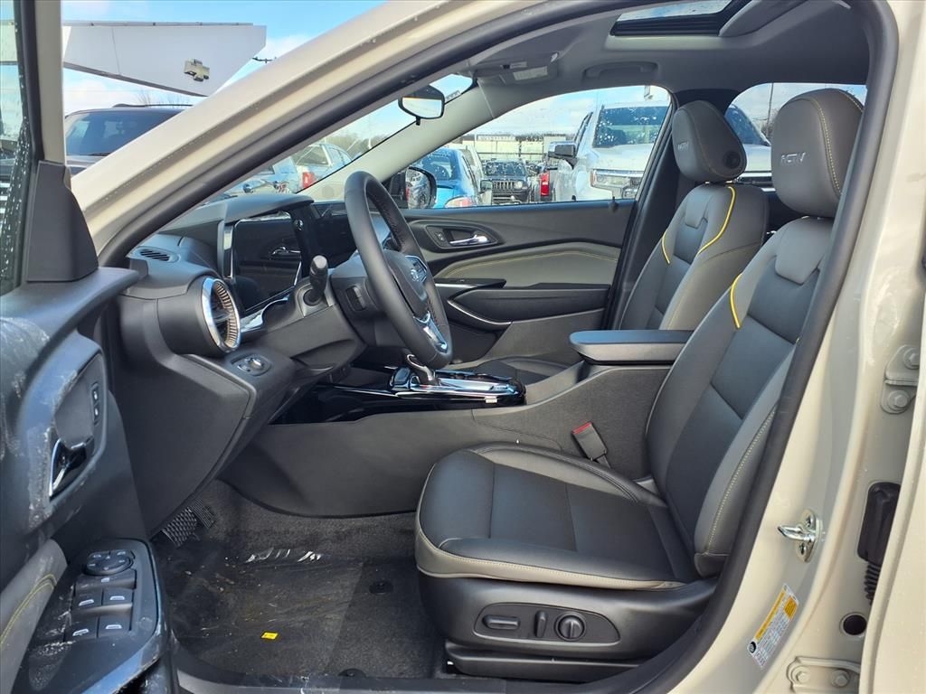 Thumbnail: 2026 Chevrolet Trax - 9