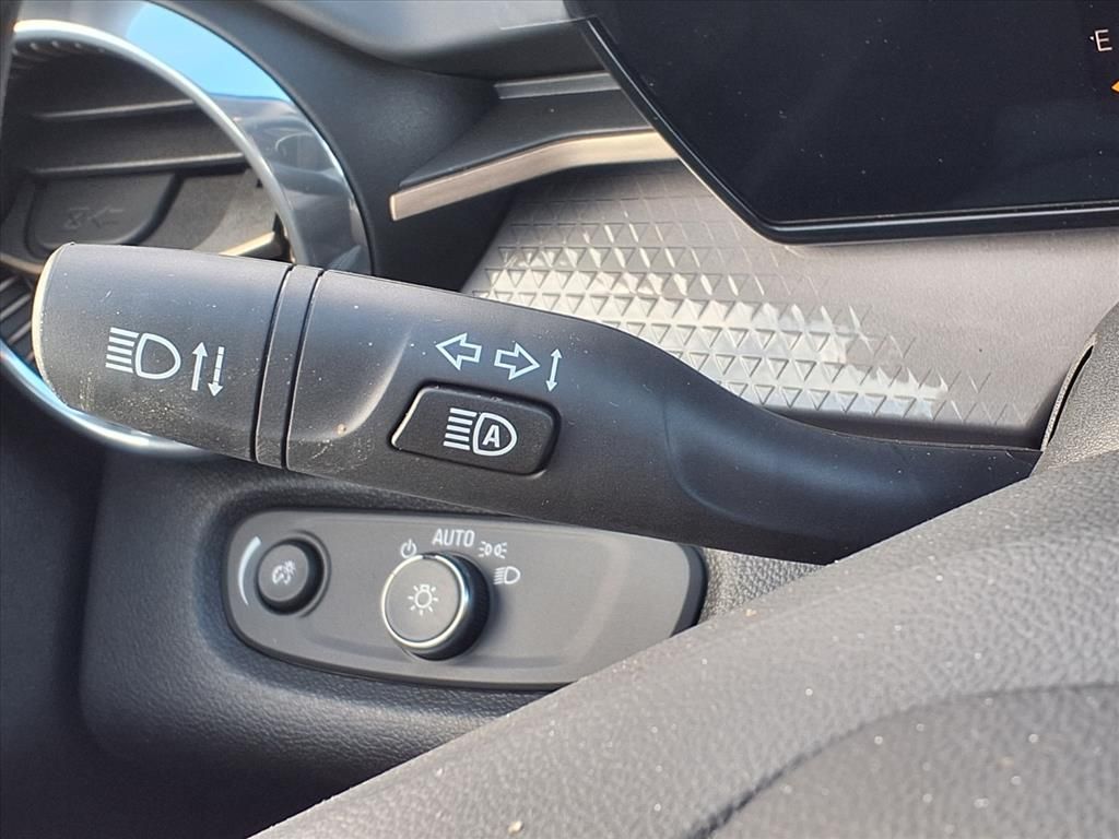 Thumbnail: 2026 Chevrolet Trax - 20