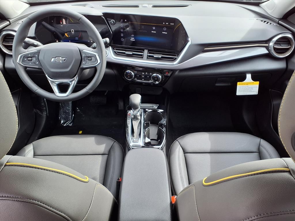 Thumbnail: 2026 Chevrolet Trax - 2