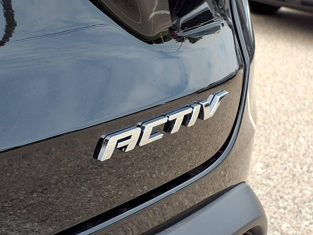 Thumbnail: 2026 Chevrolet Trax - 6