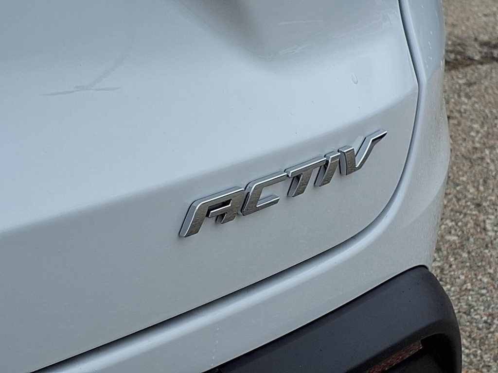 Thumbnail: 2026 Chevrolet Trax - 6