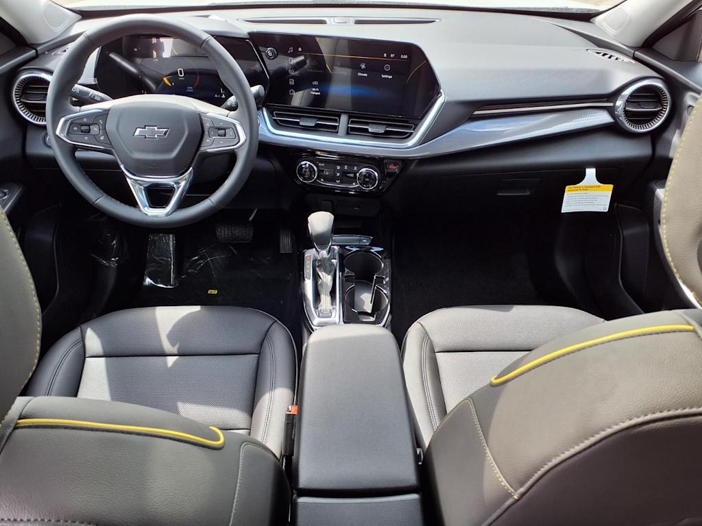 Thumbnail: 2026 Chevrolet Trax - 2