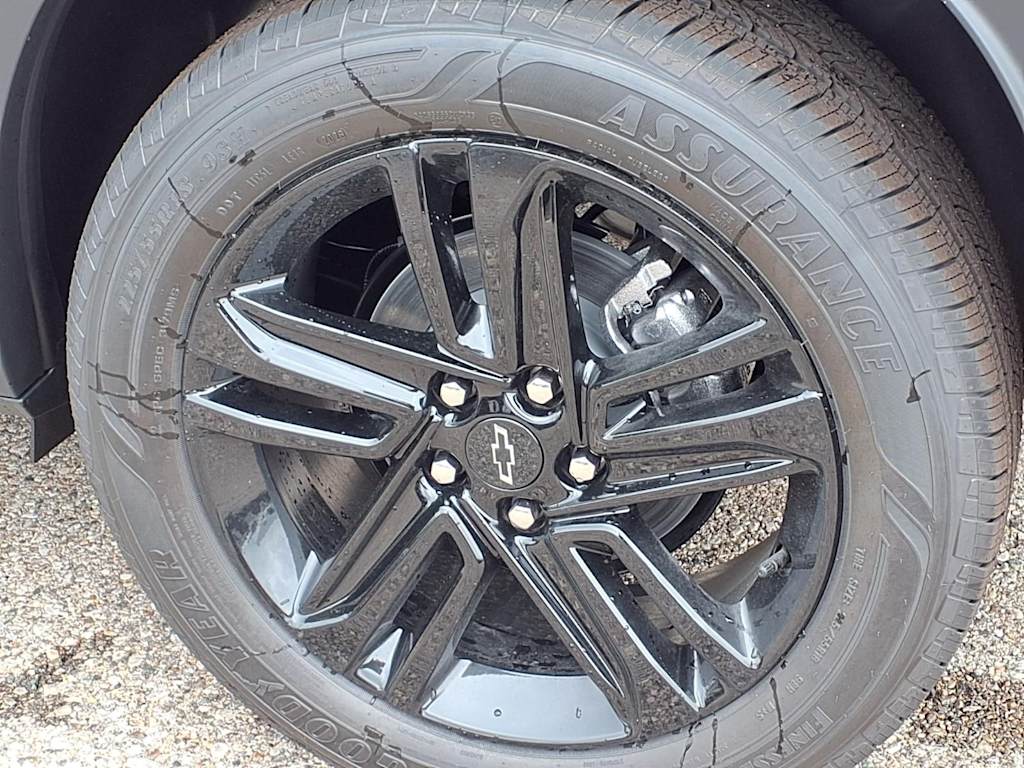 Thumbnail: 2026 Chevrolet Trax - 6