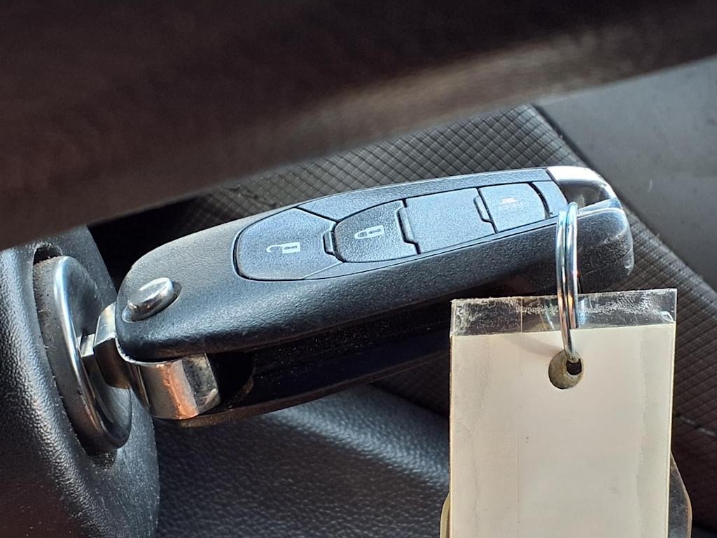 Thumbnail: 2021 Chevrolet TrailBlazer - 29