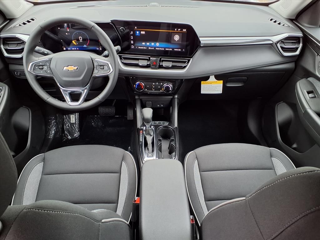 Thumbnail: 2026 Chevrolet TrailBlazer - 2