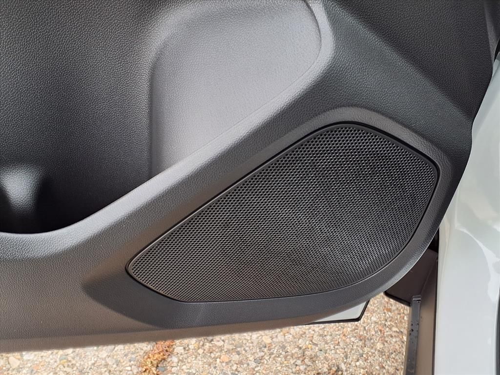 Thumbnail: 2026 Chevrolet TrailBlazer - 19