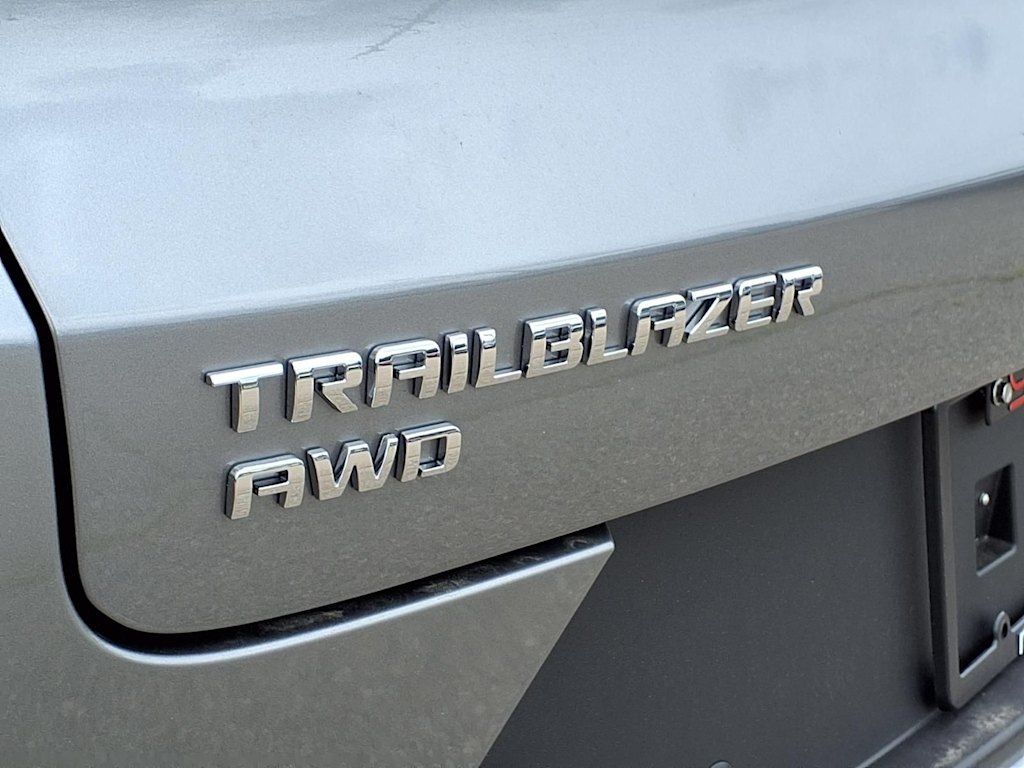 Thumbnail: 2026 Chevrolet TrailBlazer - 6
