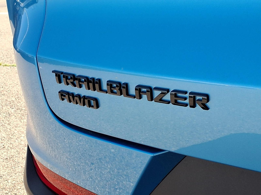Thumbnail: 2026 Chevrolet TrailBlazer - 6