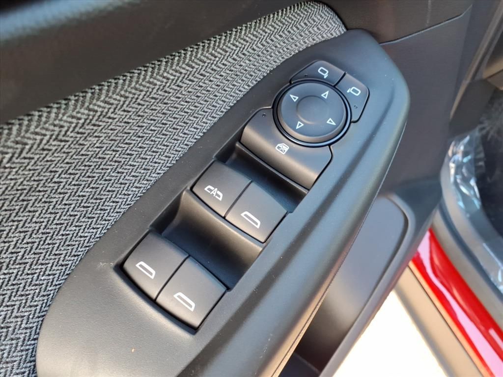 Thumbnail: 2026 Chevrolet TrailBlazer - 18