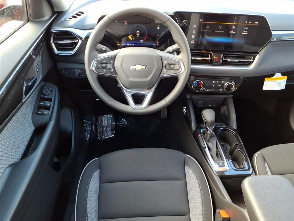 Thumbnail: 2026 Chevrolet TrailBlazer - 8