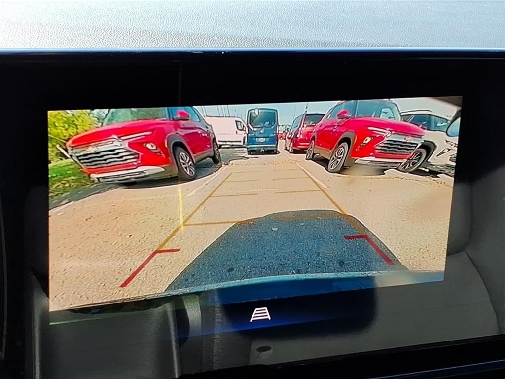 Thumbnail: 2026 Chevrolet TrailBlazer - 10