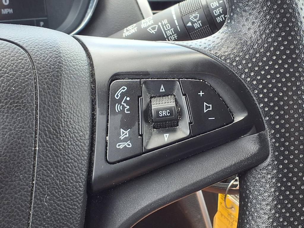 Thumbnail: 2021 Chevrolet Trax - 28