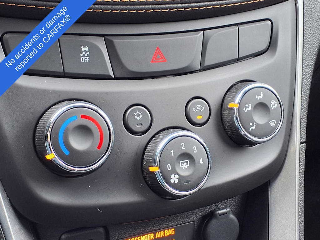 Thumbnail: 2022 Chevrolet Trax - 28