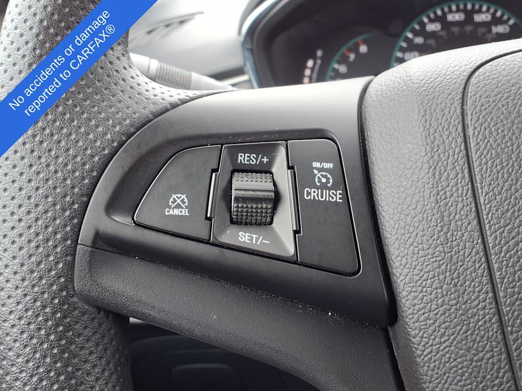Thumbnail: 2022 Chevrolet Trax - 24