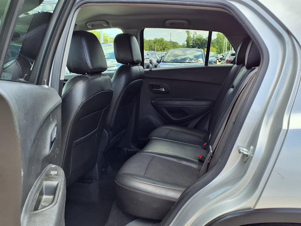 Thumbnail: 2018 Chevrolet Trax - 11