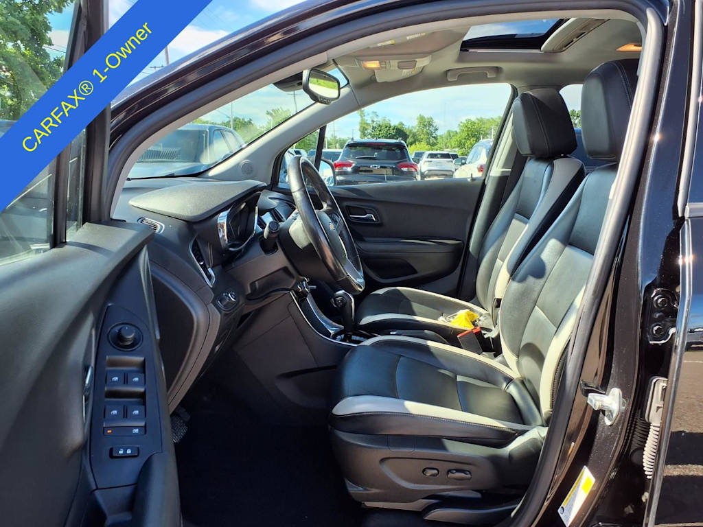 Thumbnail: 2018 Chevrolet Trax - 10
