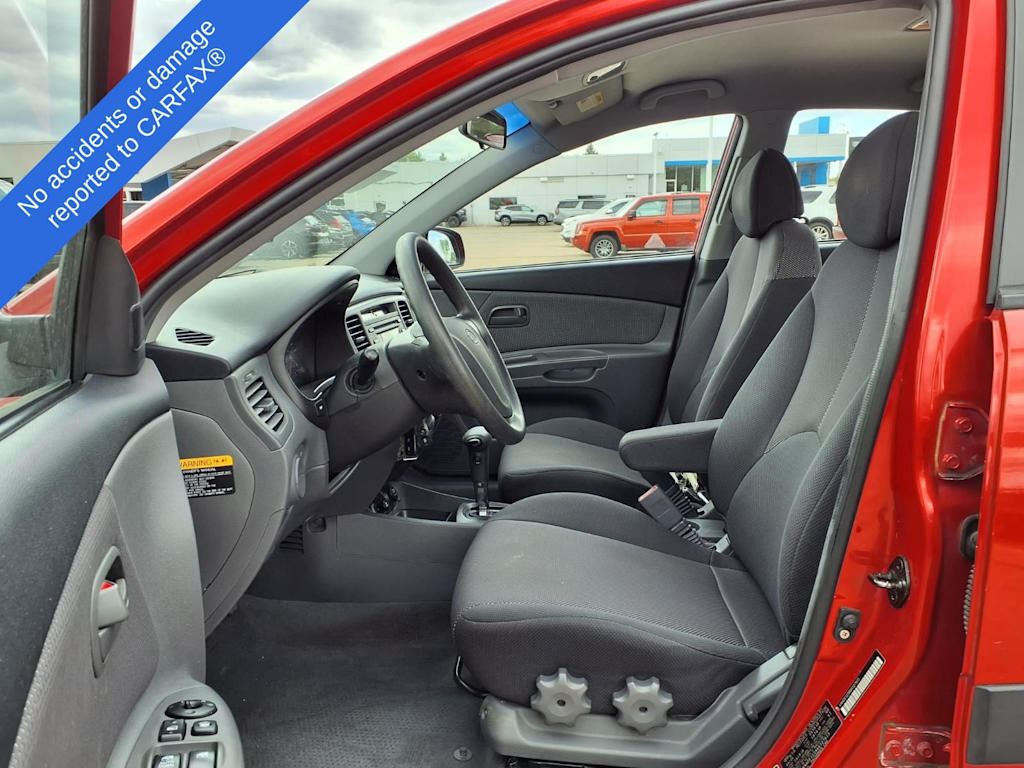 Thumbnail: 2006 Kia Rio - 10