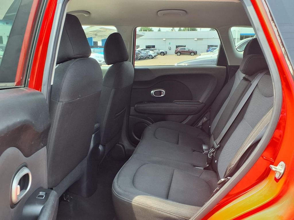 Thumbnail: 2018 Kia Soul - 11