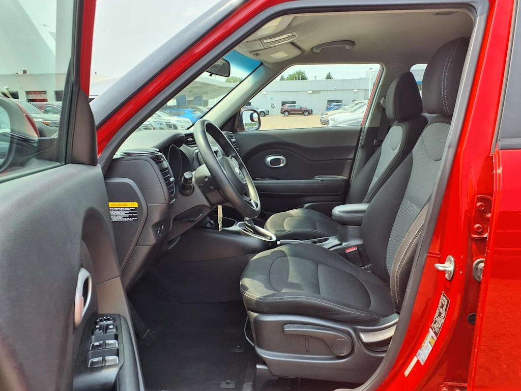 Thumbnail: 2018 Kia Soul - 9