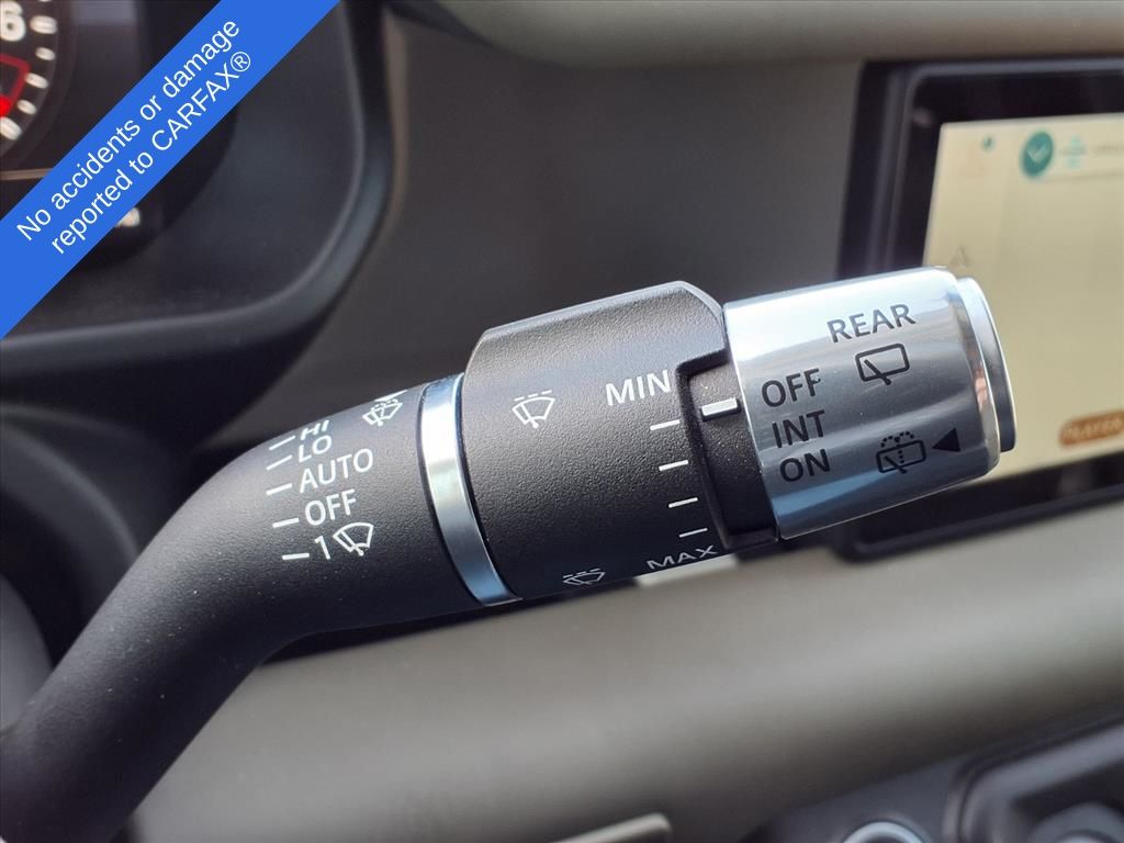 Thumbnail: 2020 Land Rover Defender - 21