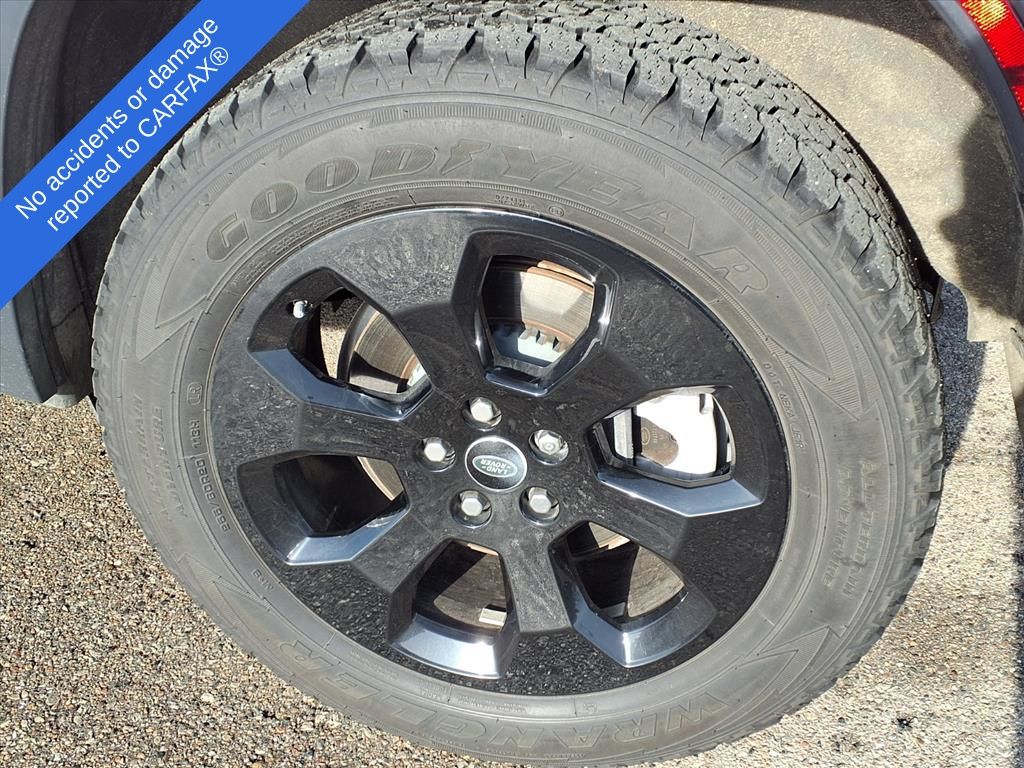 Thumbnail: 2020 Land Rover Defender - 7