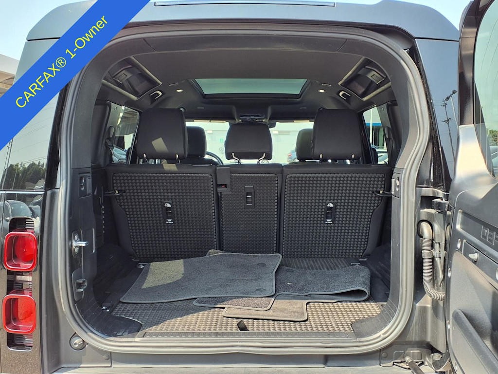 Thumbnail: 2025 Land Rover Defender - 13