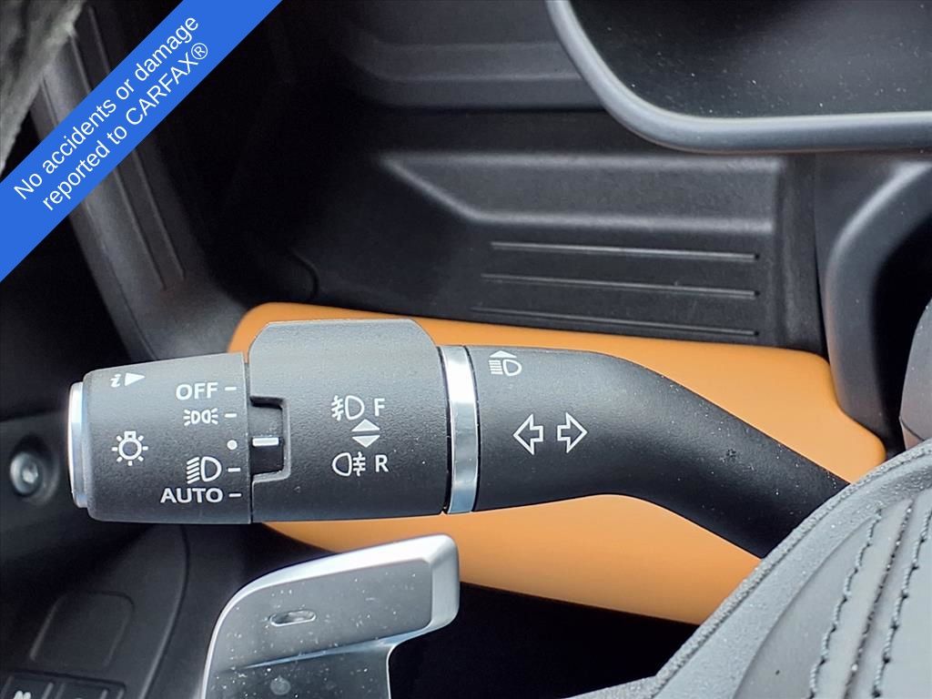 Thumbnail: 2024 Land Rover Defender - 23