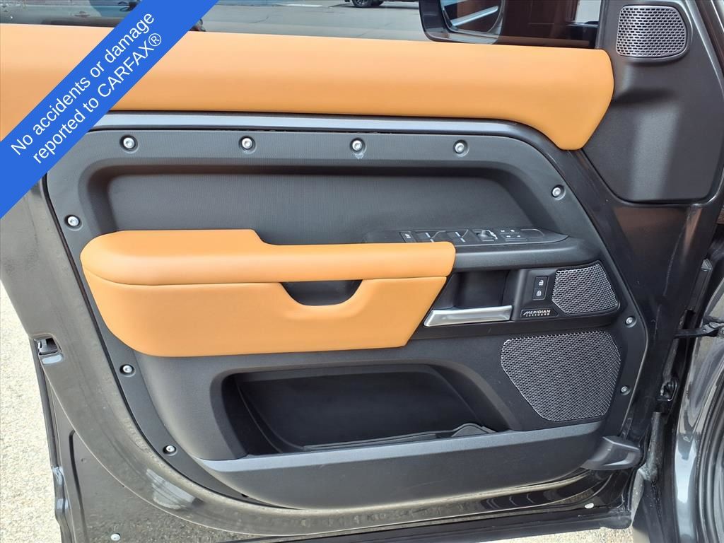 Thumbnail: 2024 Land Rover Defender - 19