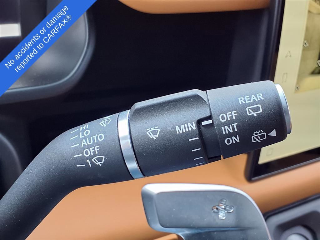 Thumbnail: 2024 Land Rover Defender - 22