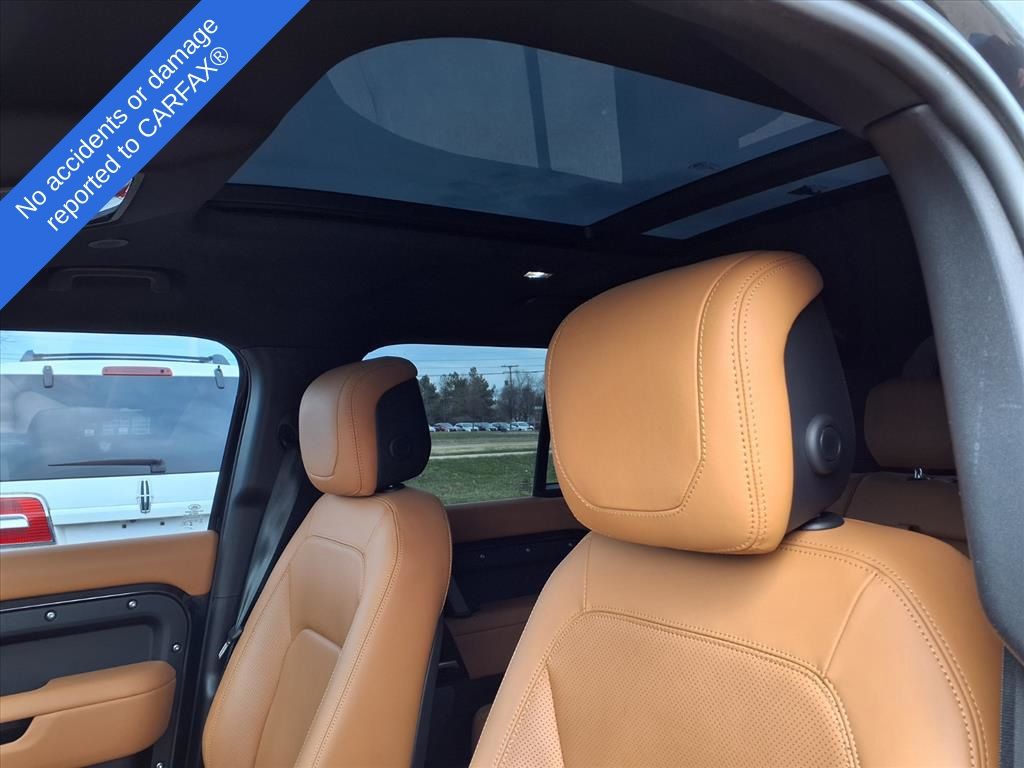 Thumbnail: 2024 Land Rover Defender - 10