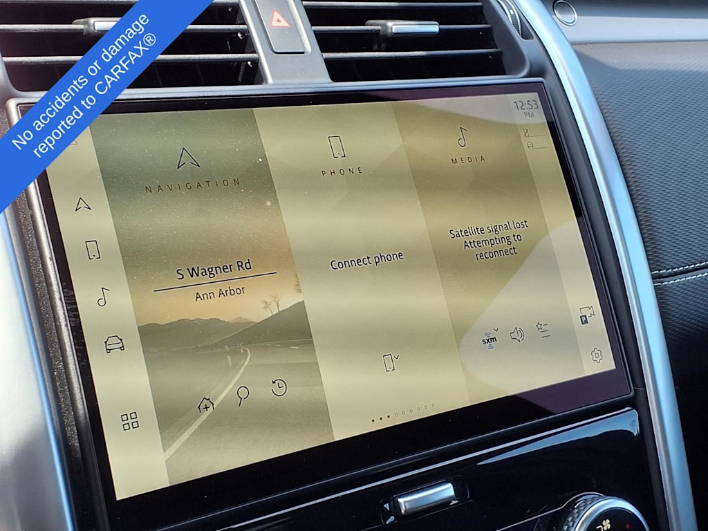 Thumbnail: 2023 Land Rover Discovery - 11