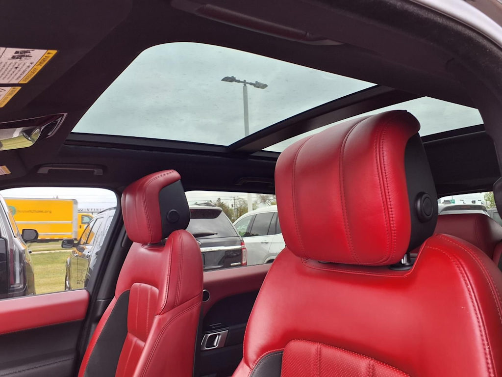 Thumbnail: 2019 Land Rover Range Rover Sport - 21