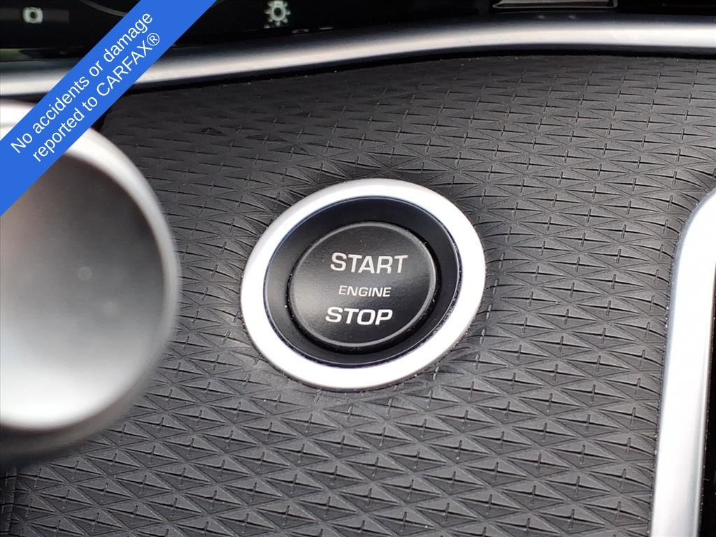 Thumbnail: 2020 Land Rover Range Rover Evoque - 27