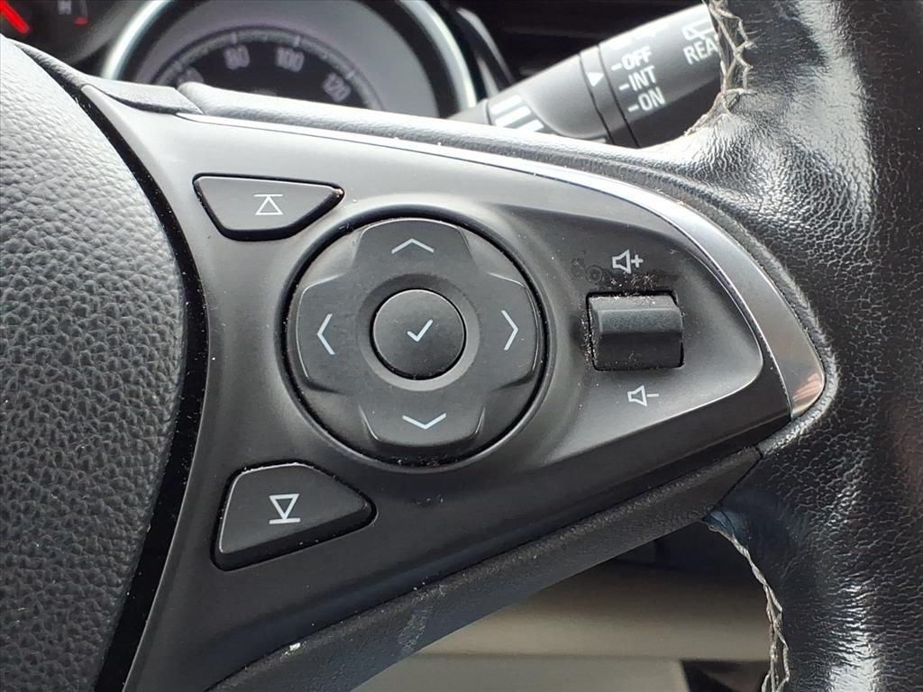 Thumbnail: 2018 Buick Regal - 29