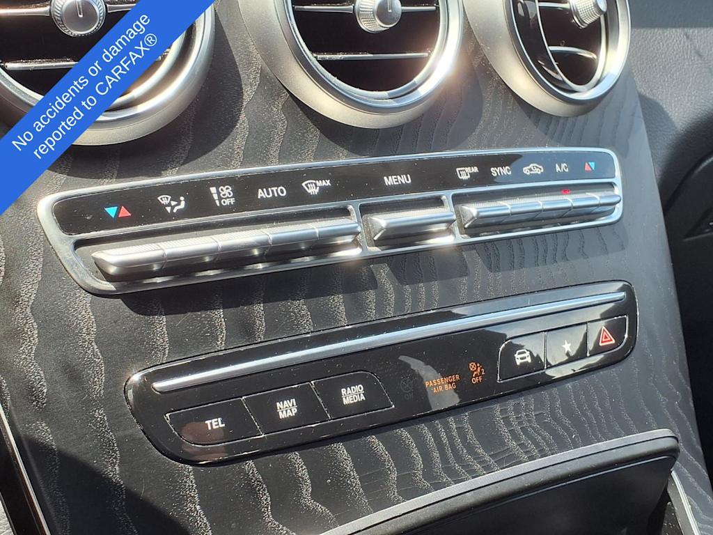 Thumbnail: 2021 Mercedes-Benz GLC - 29