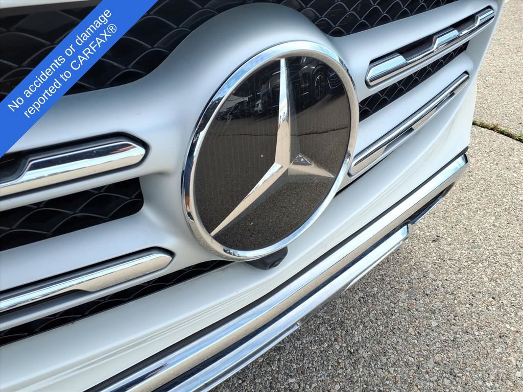 Thumbnail: 2022 Mercedes-Benz GLC - 20