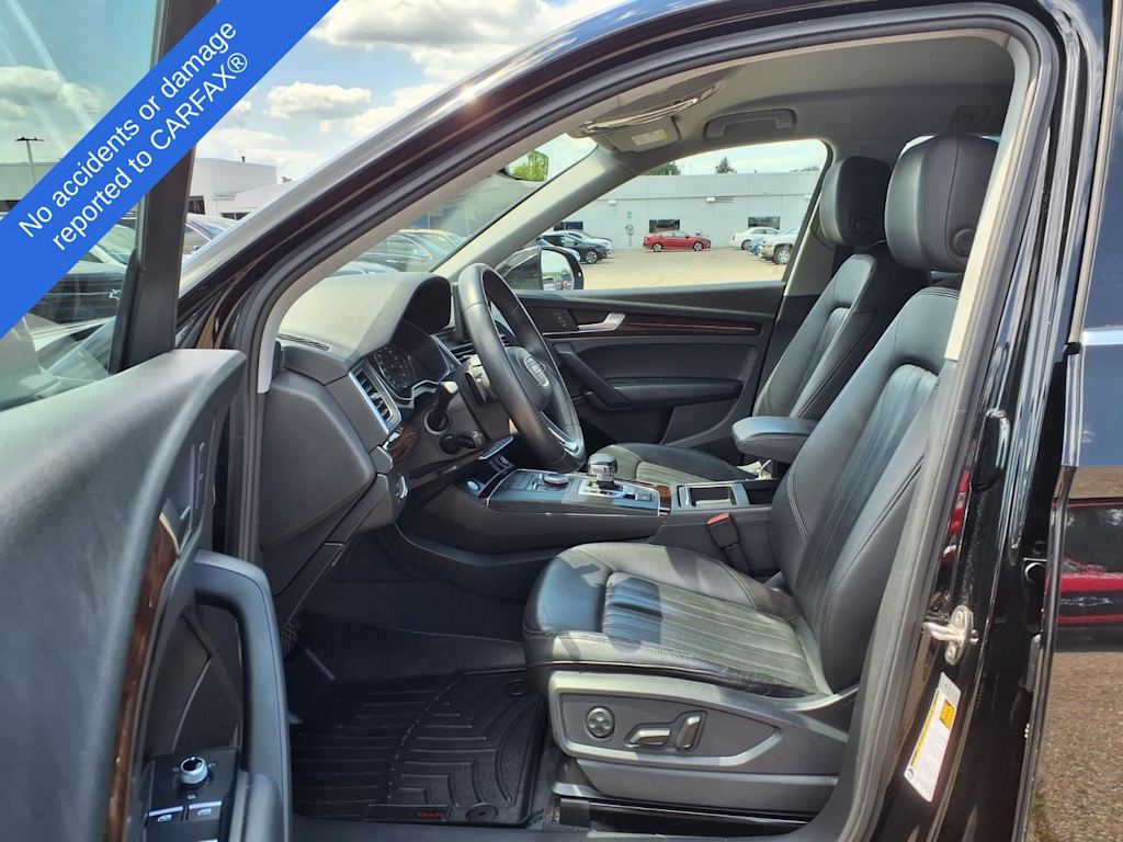 Thumbnail: 2019 Audi Q5 - 9