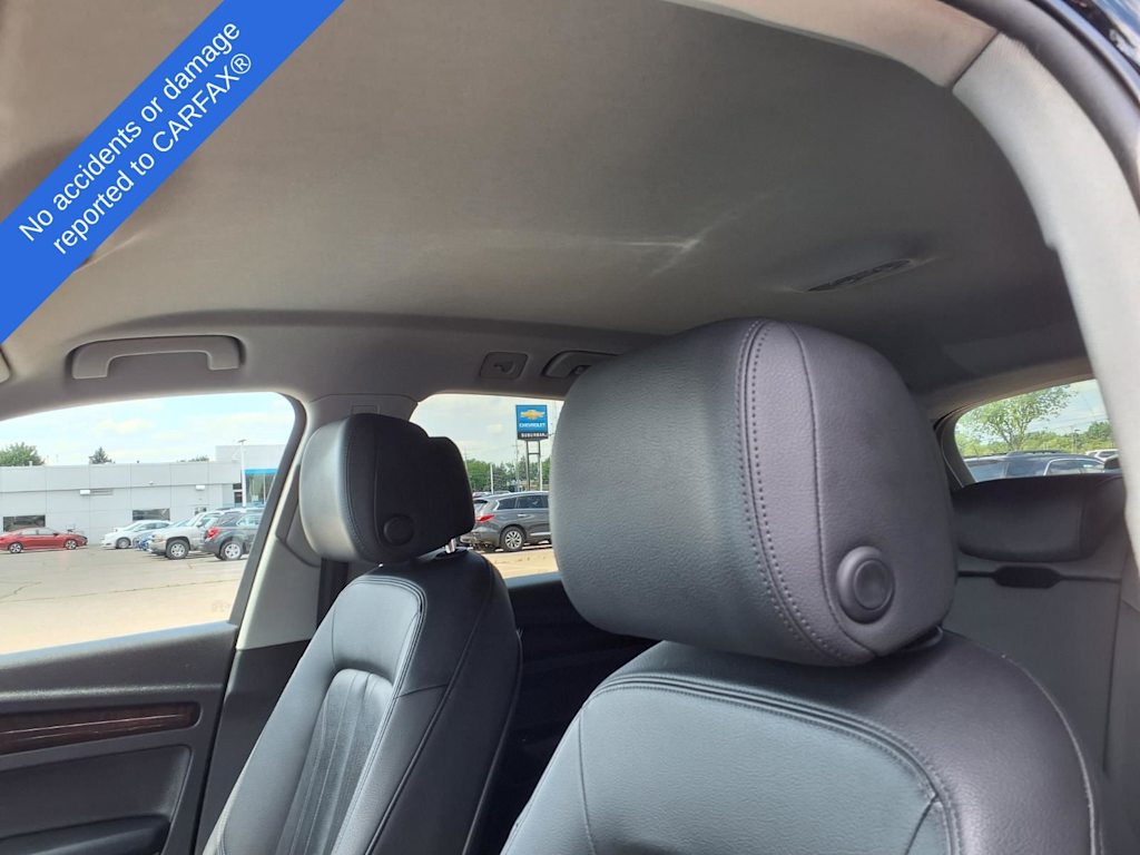 Thumbnail: 2019 Audi Q5 - 10
