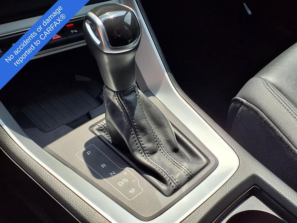 Thumbnail: 2020 Audi Q3 - 27