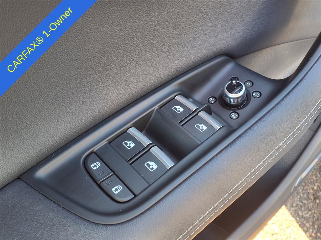 Thumbnail: 2025 Audi Q7 - 19