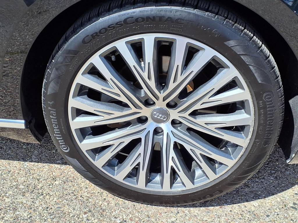 Thumbnail: 2020 Audi A8 - 7