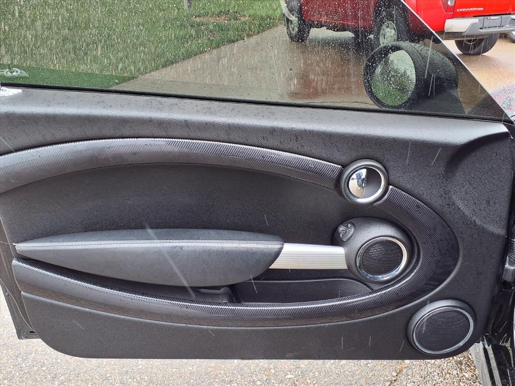 Thumbnail: 2012 MINI Cooper - 20