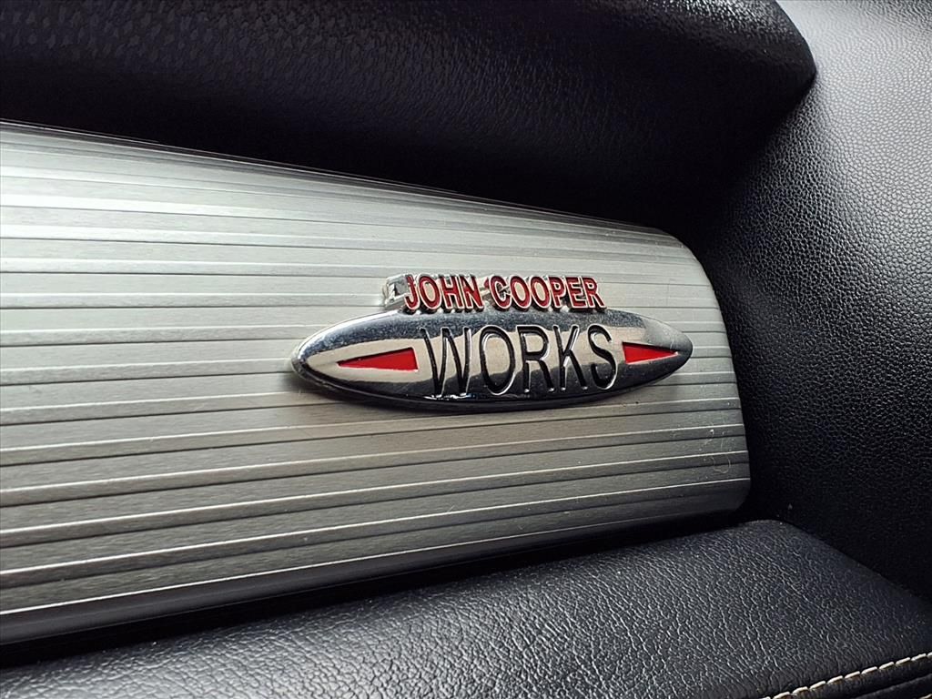 Thumbnail: 2012 MINI Cooper - 23