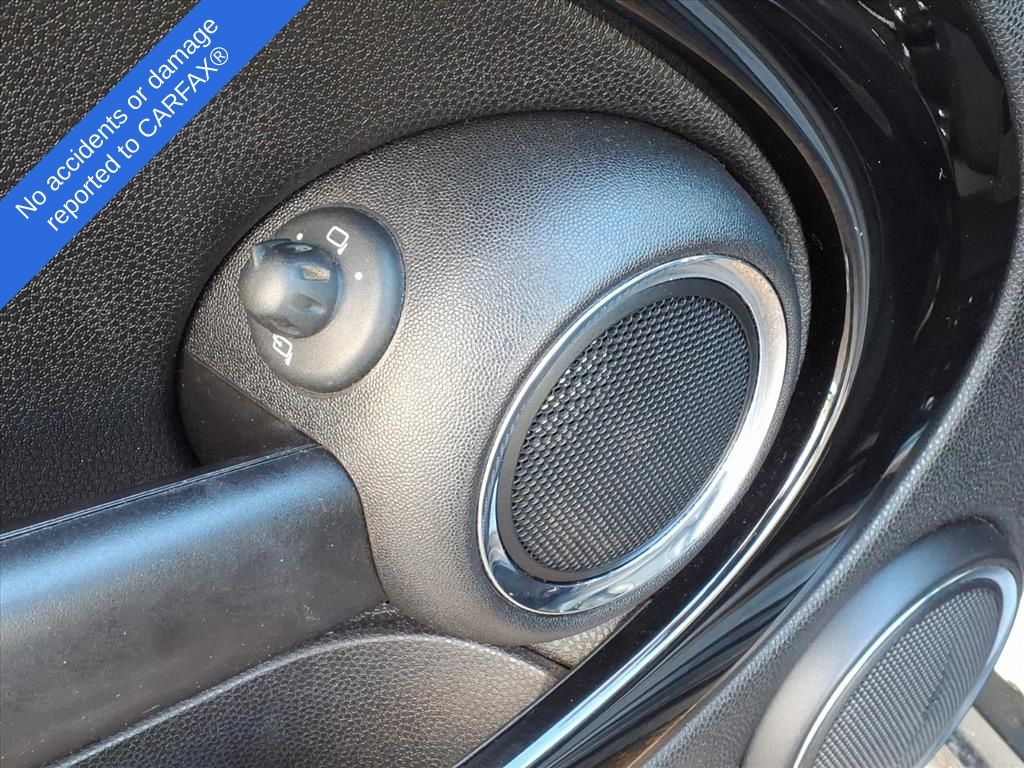 Thumbnail: 2012 MINI Cooper - 15