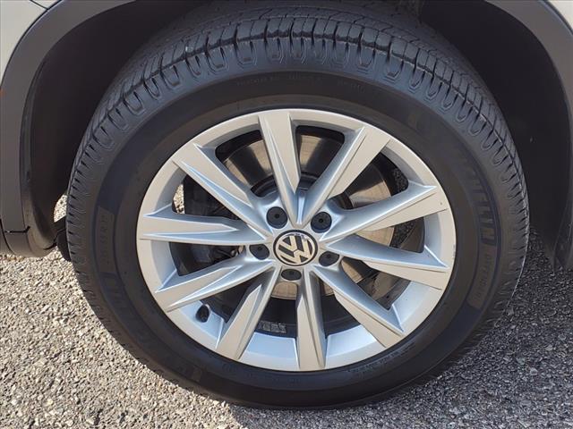 2014 Volkswagen Tiguan SE 7