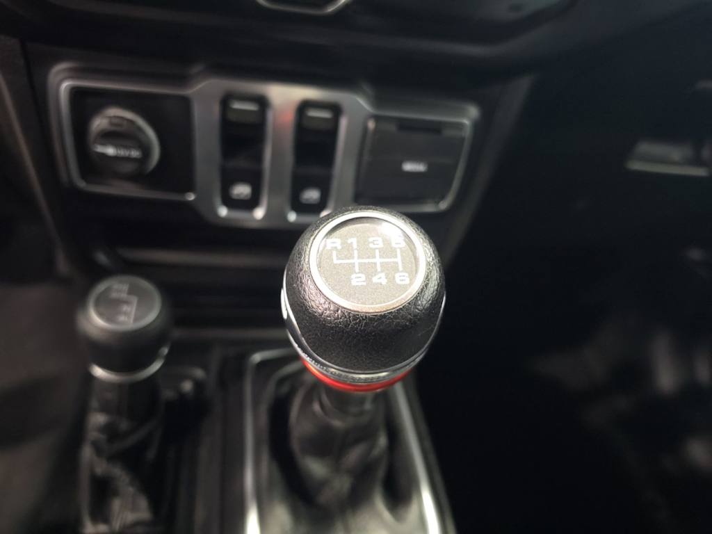 Thumbnail: 2020 Jeep Wrangler - 28