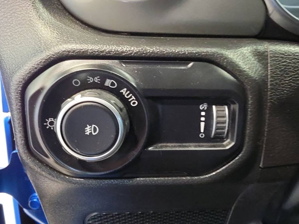 Thumbnail: 2023 Jeep Wrangler - 25