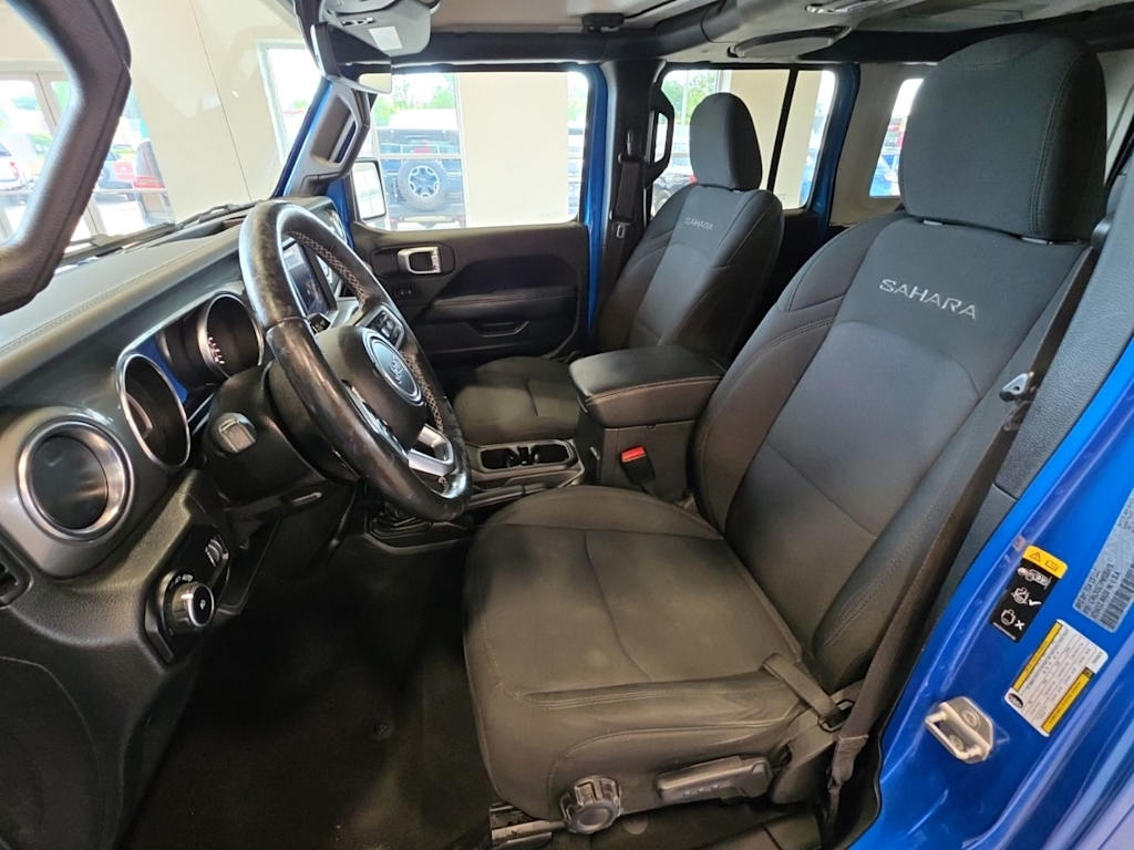 Thumbnail: 2023 Jeep Wrangler - 9