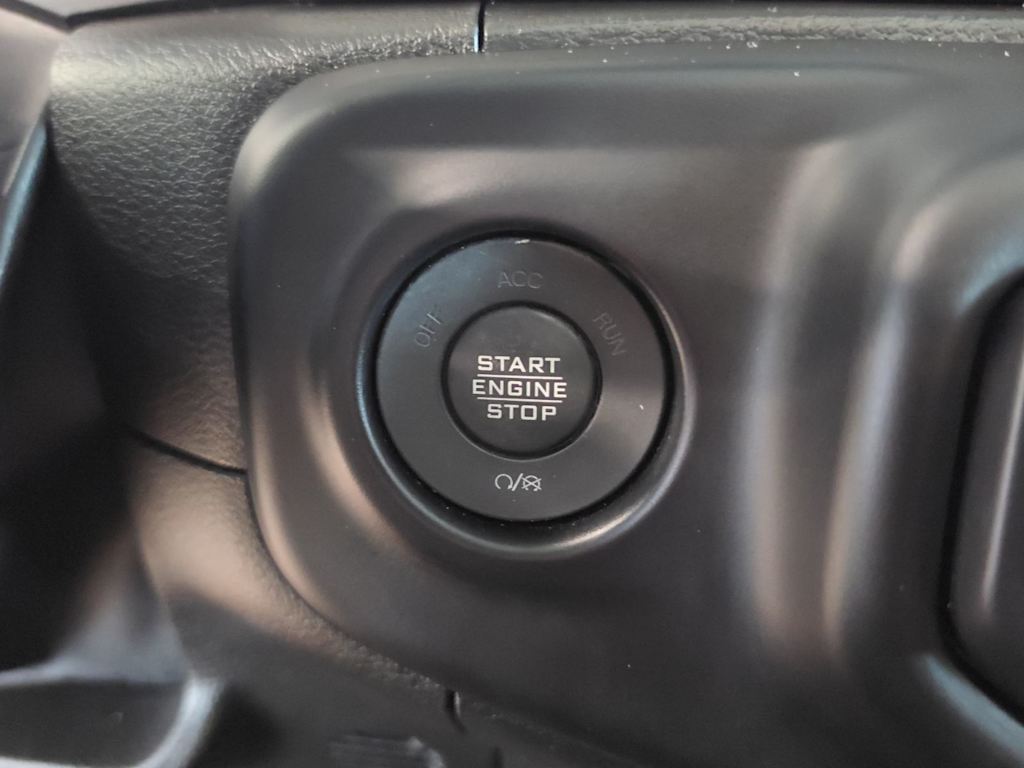 Thumbnail: 2023 Jeep Wrangler - 30