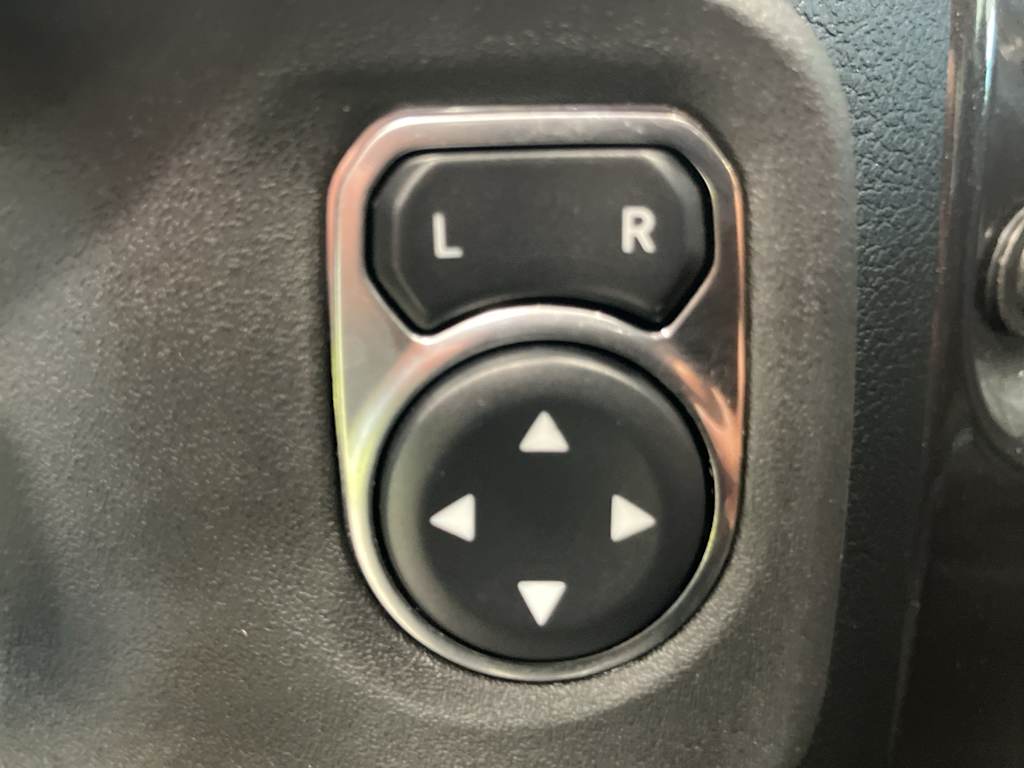 Thumbnail: 2021 Jeep Wrangler - 20